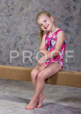 137 Kayla Skelley_13G1657