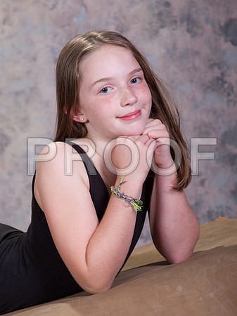 _13G8557