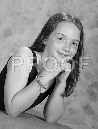 _13G8558