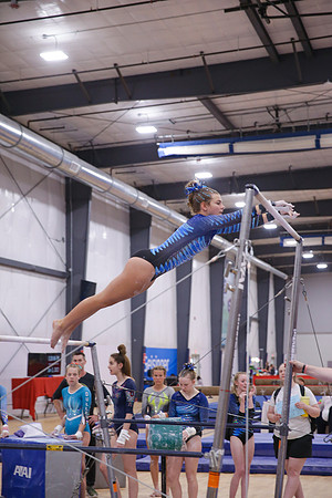 B08Q0083
