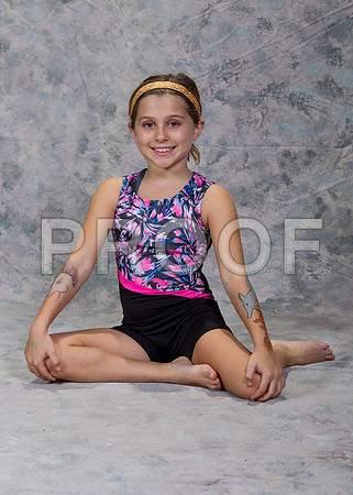 104 Samantha Lizmi_13G0942
