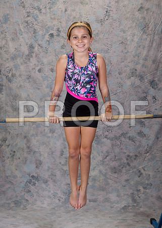 104 Samantha Lizmi_13G0954