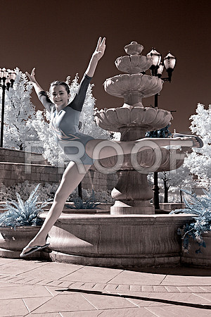 jw7z0018 - Infra Red - Gymnastics Photo