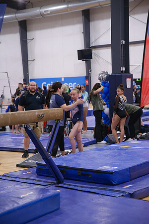 B08Q0122
