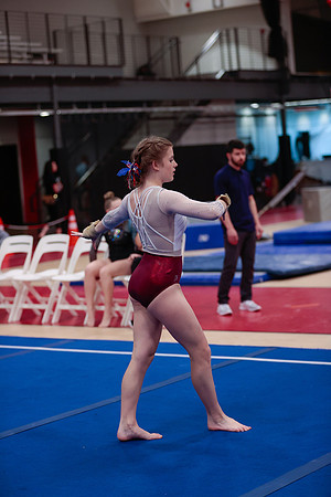 _06I3702