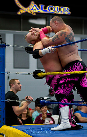 Valor Pro Wrestling 13 - Chris Aldous Photography