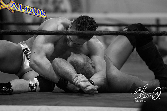Valor Pro Wrestling 17 - Chris Aldous Photography
