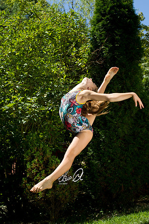Maggie Ayres - flexibility - Chris Aldous Photography