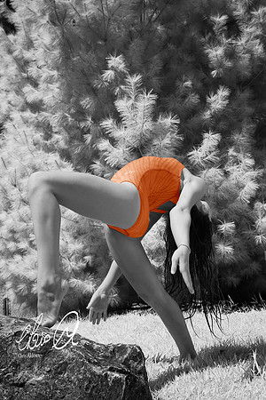 Maggie Ayres - infrared stretch  - Chris Aldous Photography