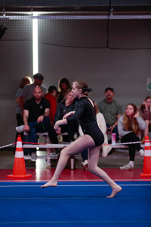 _06I0989