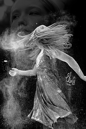 Madelyn Neutzel Flour 1a- Chris Aldous Photography