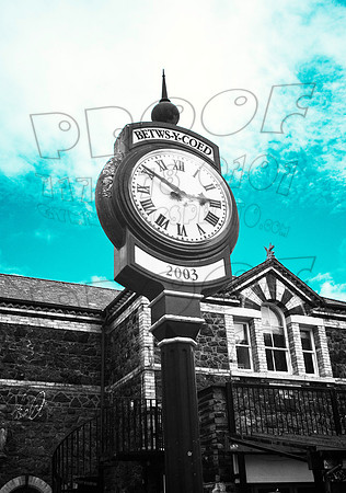 Betws-Y-Coed - Station Clock BW - Chris Aldous Photography