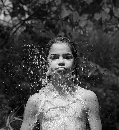 Gabbi Water Fight 1 bw - Chris Aldous Photography