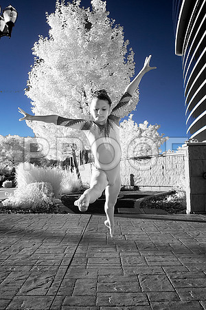 Angelina Thristino   0026 - infrared