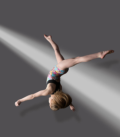 Katie Bond - Snoflake Flip - Chris Aldous Photography