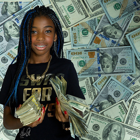 Kashing Money - loaded - Chris Aldous Photopraphy