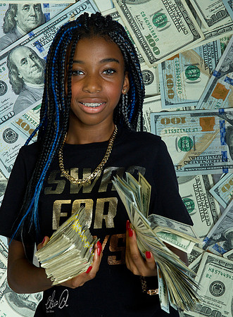 Kashing Money - loaded 1 - Chris Aldous Photopraphy